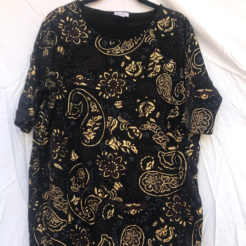 LuLaRoe Irma Small